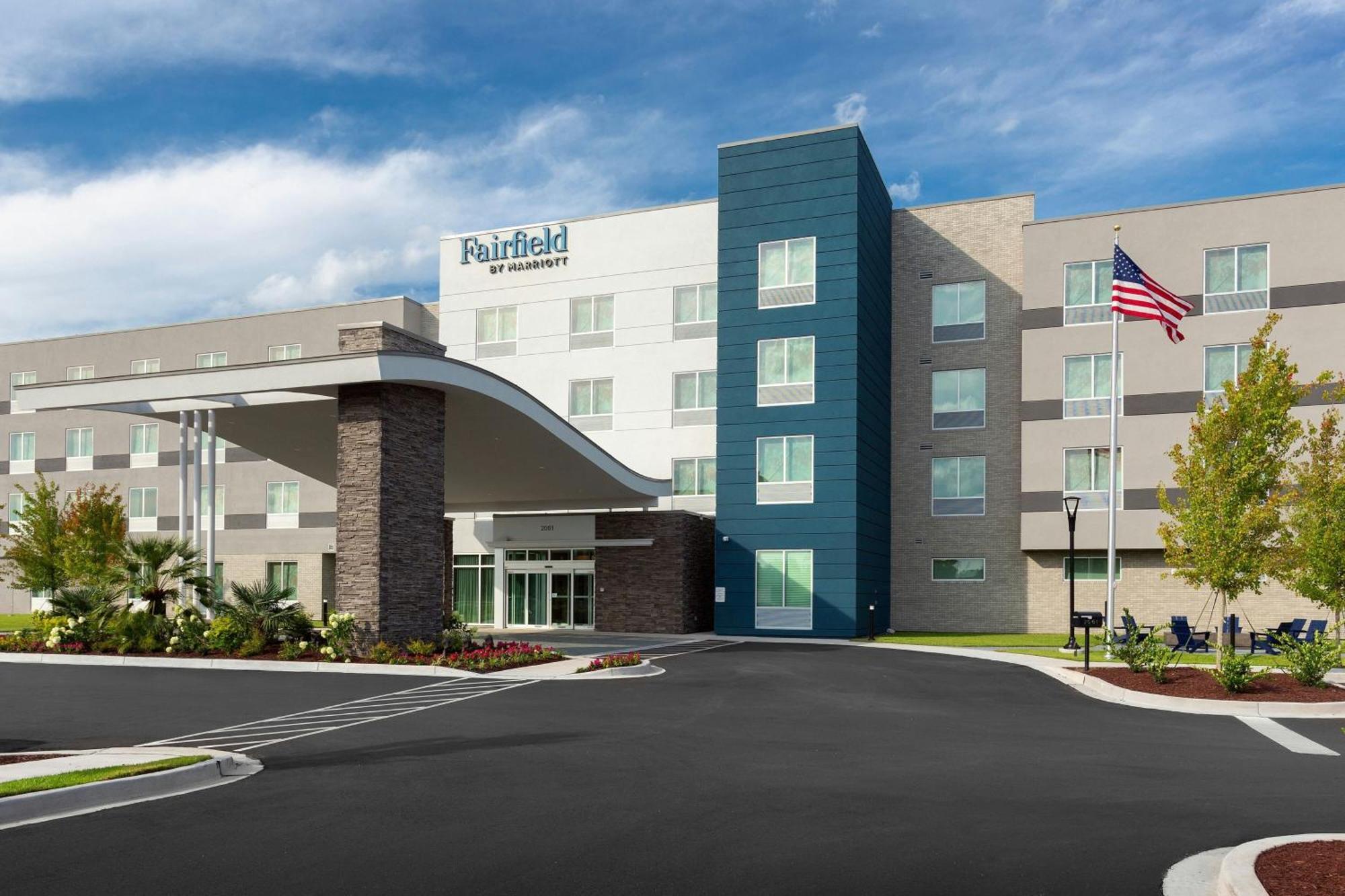 Fairfield By Marriott Inn & Suites Coastal Carolina Conway Exterior photo